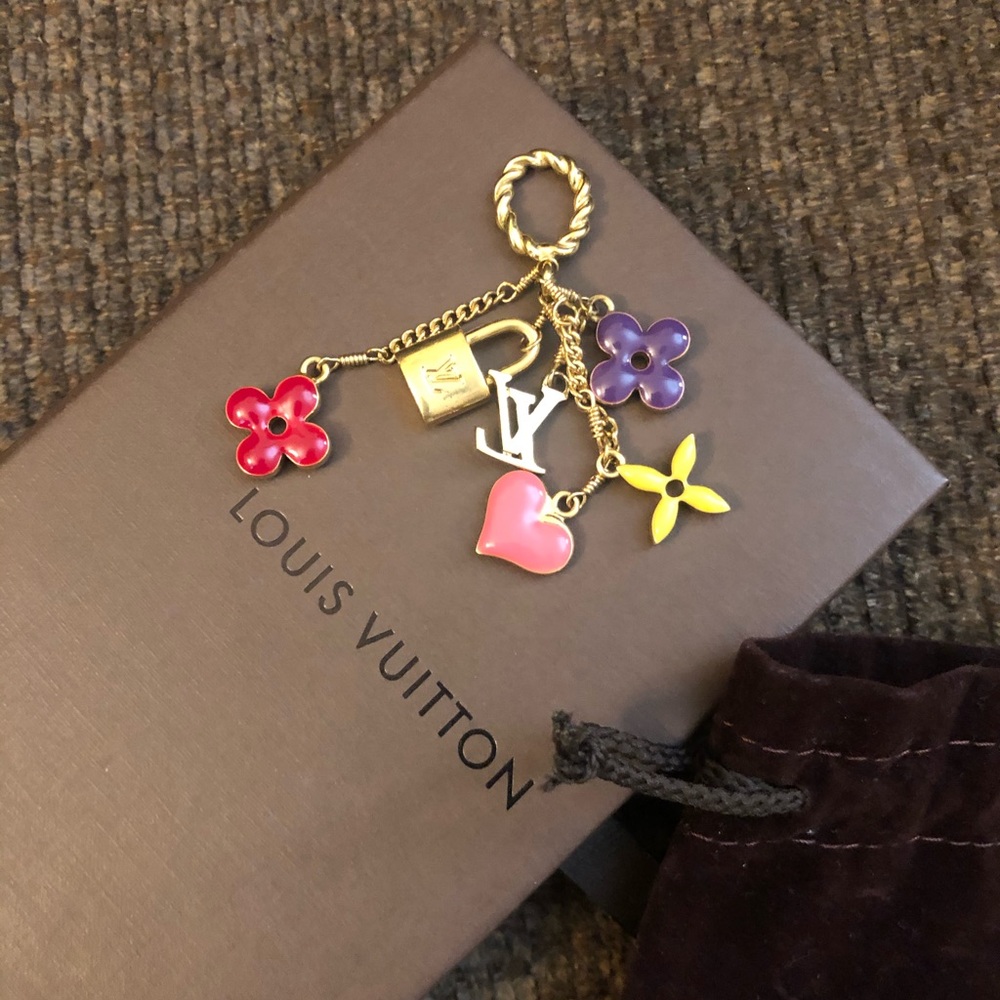 COPY - COPY - Louis Vuitton Auth.Bag charms ladies key ❤️ ❤️❤️